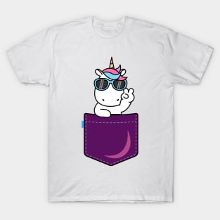 Pocket Unicorn | Cute illustration T-Shirt